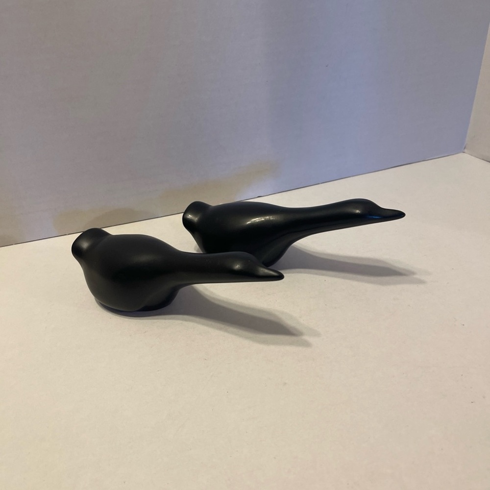 Elegant 2 Pearlite Canada Black Geese  Figurines